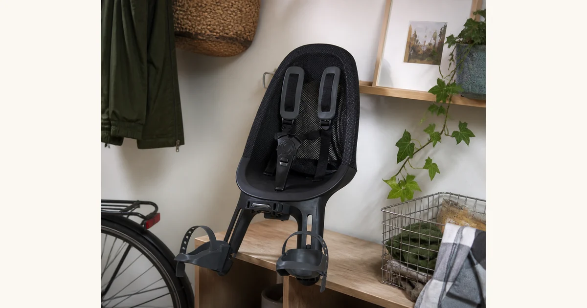 Fahrradsitz vorne: Qibbel Air für kleine Mitfahrer, Hero-Bild zum Magazinbeitrag aus der Rubrik Alltag
